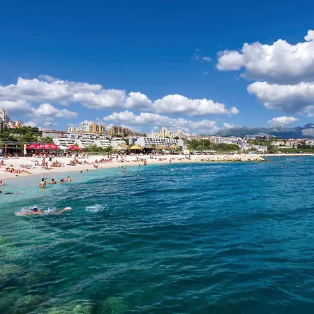 Lovely In Stobrec With Wifi * Split